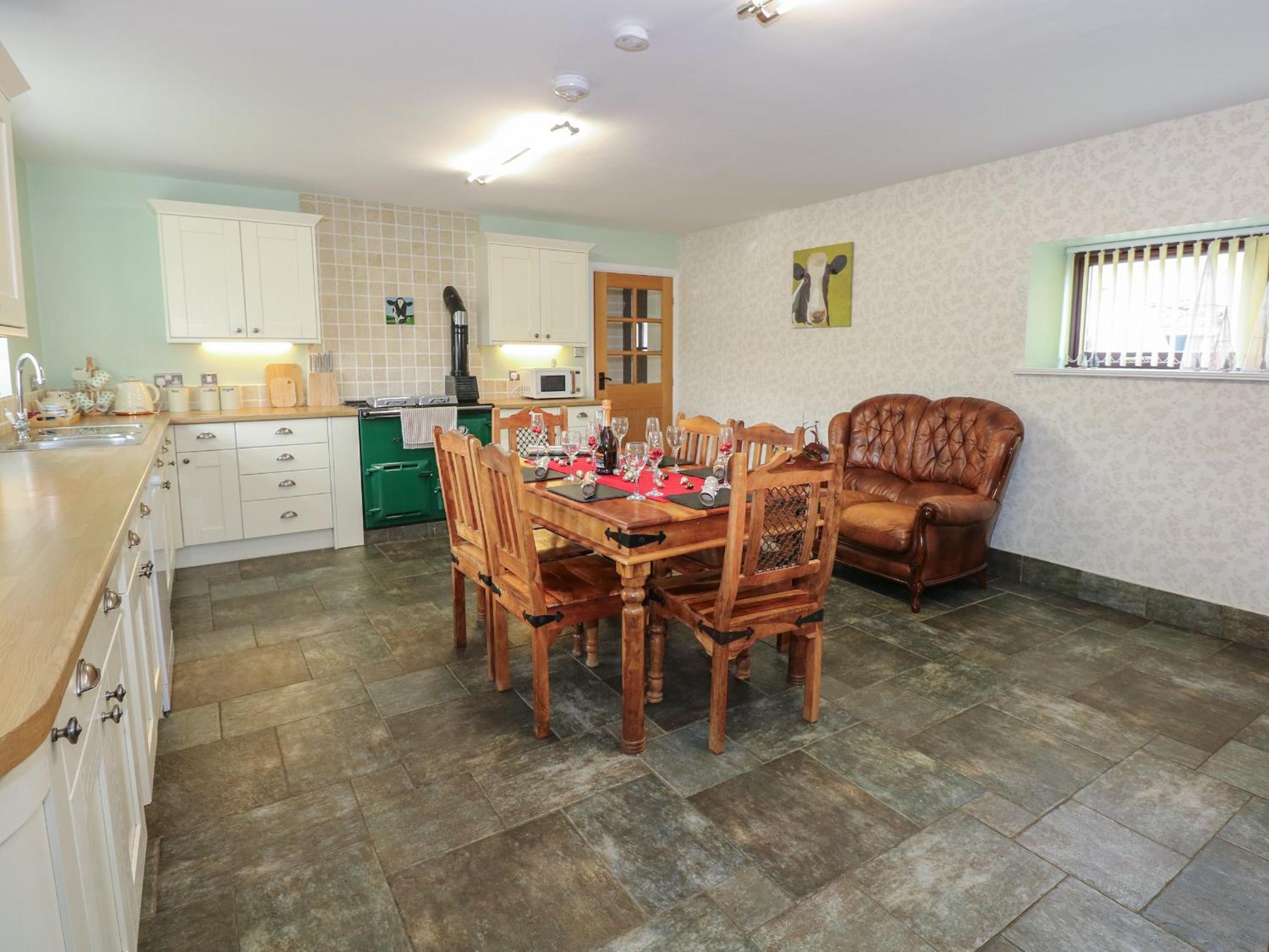 Holiday home Yr Hen Stabl